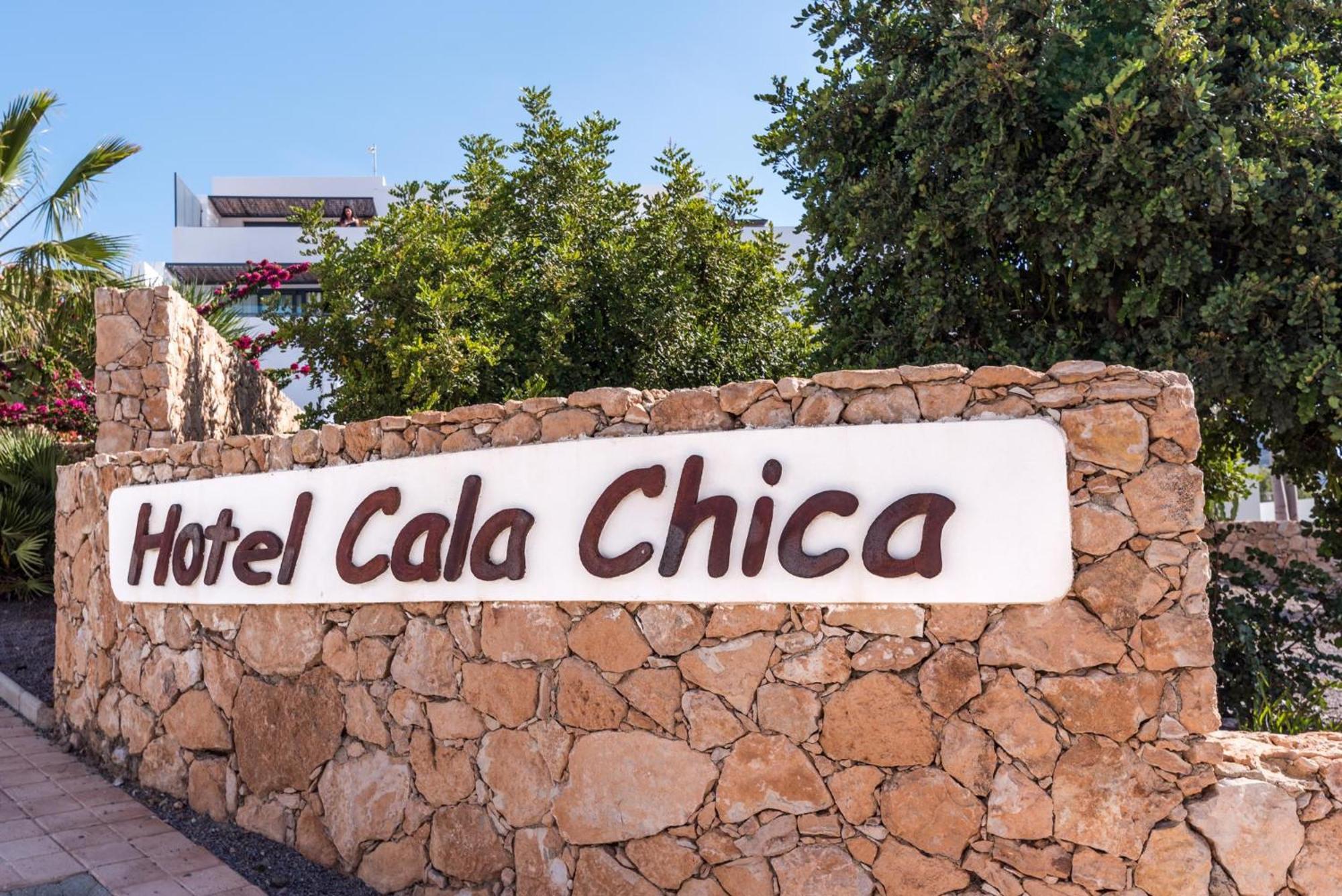 Hotel Calachica لاس نيغراس المظهر الخارجي الصورة